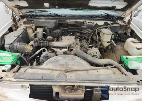 1993 Chevrolet Gmt-400 C3500-Hd z USA, uszkodzony, nr VIN 1GBKC34F7PJ102680